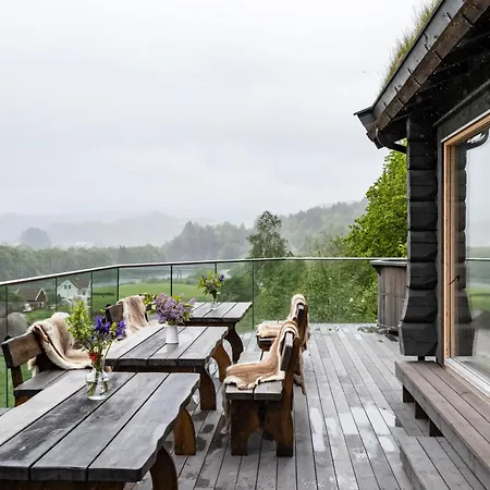 Mo Laksegard * סאנד