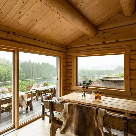 Mo Laksegard Lodge