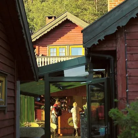 Mo Laksegard Lodge Sand (Rogaland)