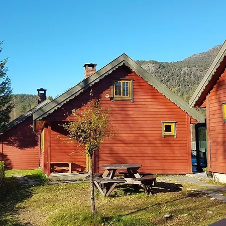 Lodge Mo Laksegard