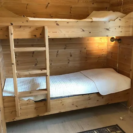 Mo Laksegard Lodge Sand (Rogaland)