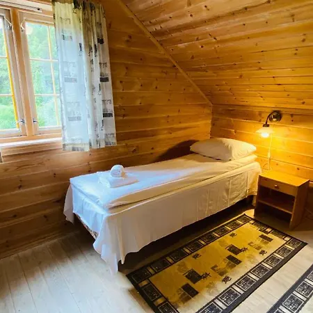 Mo Laksegard Lodge Sand (Rogaland)